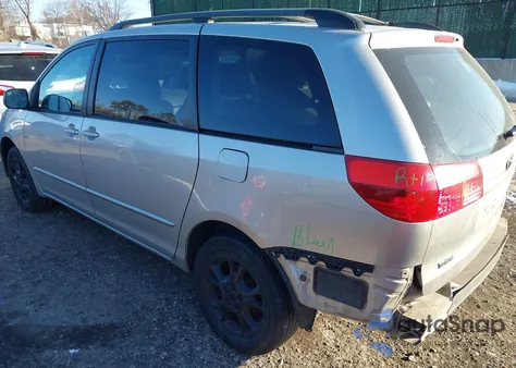 2004 Toyota Sienna Le из США, поврежденный, VIN 5TDBA23CX4S002140